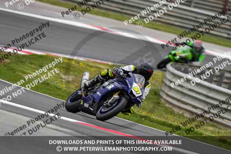 cadwell no limits trackday;cadwell park;cadwell park photographs;cadwell trackday photographs;enduro digital images;event digital images;eventdigitalimages;navarra;no limits trackdays;peter wileman photography;racing digital images;trackday digital images;trackday photos